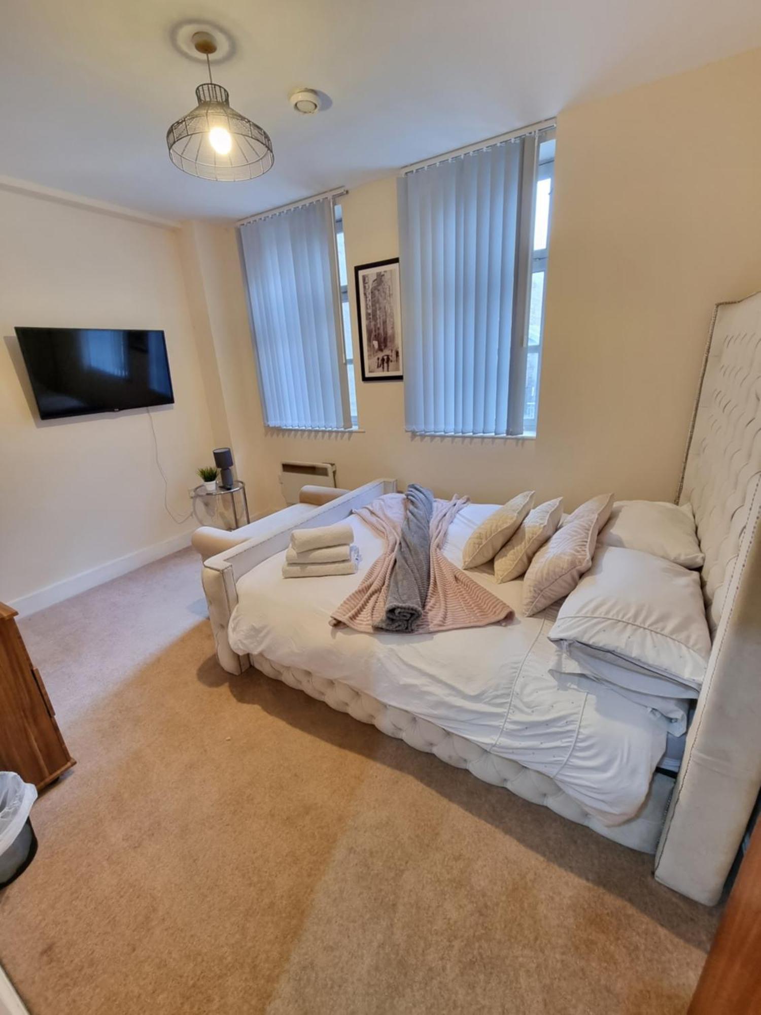 Modern 2br Flat In Centre! Bradford (West Yorkshire)