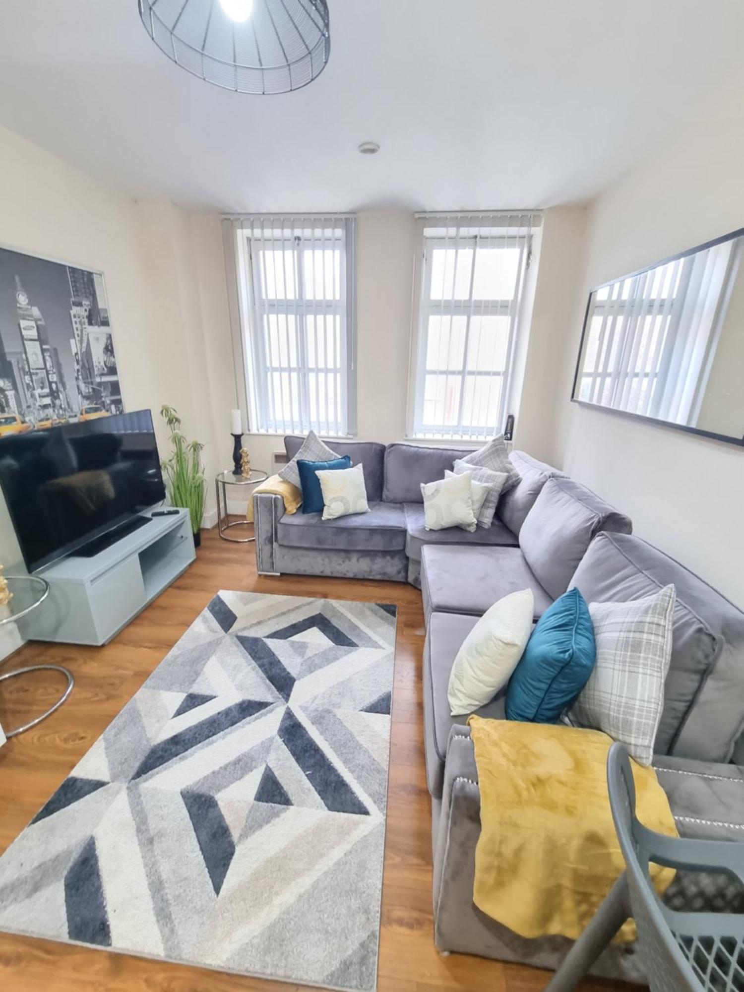 Appartement Modern 2br Flat In Centre!